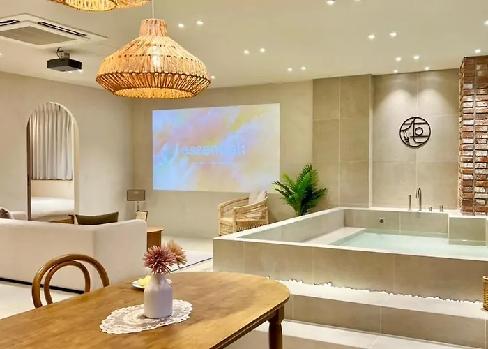Poolvilla Gaon * Busan